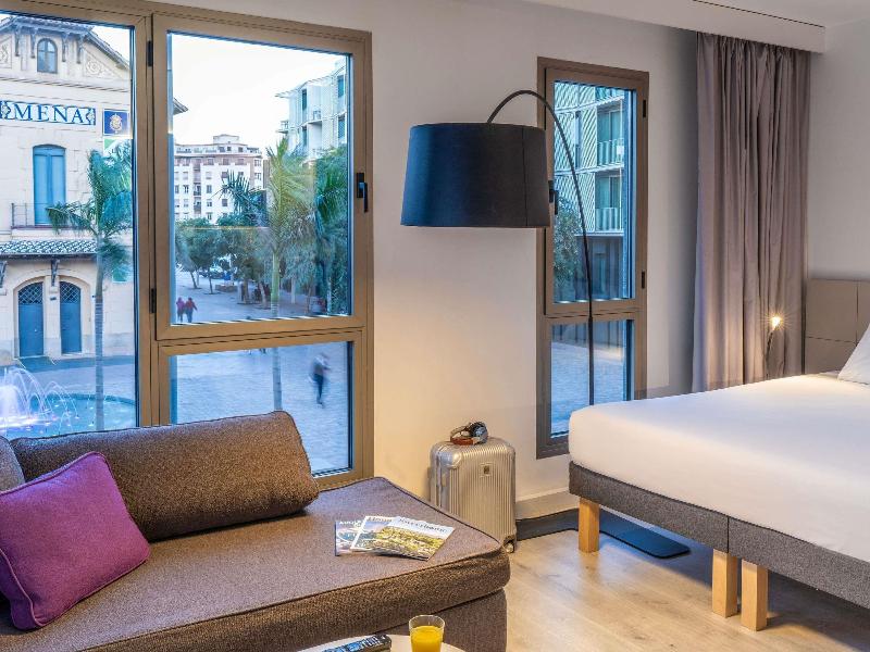 Novotel Suites Malaga Centro image
