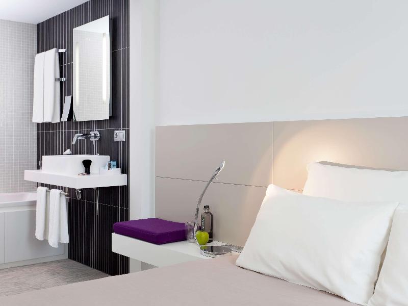Novotel Suites Malaga Centro image