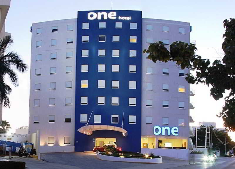 Hotel en promoción One Ciudad del Carmen Concordia
