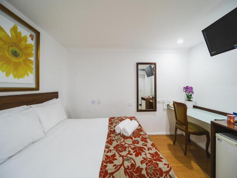 Hotel Dan Inn Curitiba Centro by Nacional Inn image