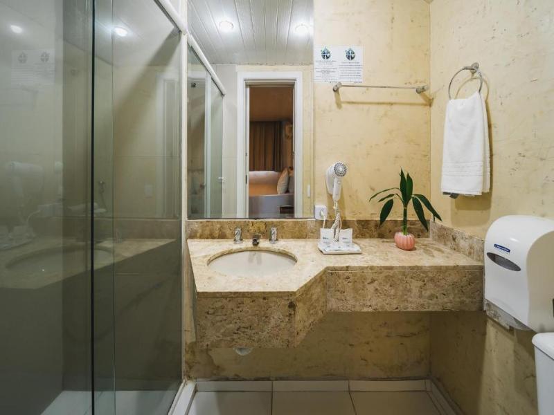 Hotel Dan Inn Curitiba Centro by Nacional Inn image