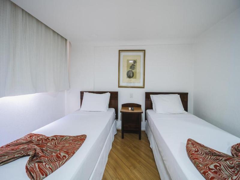 Hotel Dan Inn Curitiba Centro by Nacional Inn image
