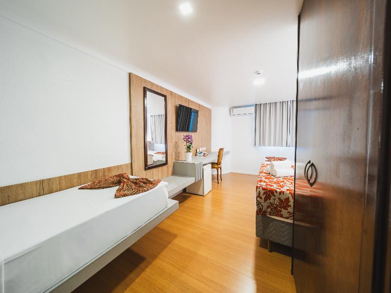 Hotel Dan Inn Curitiba Centro by Nacional Inn image