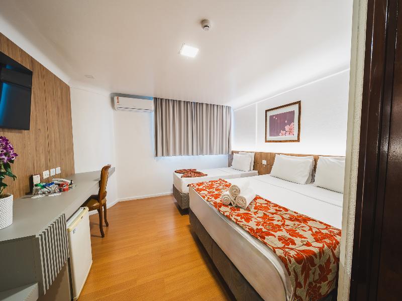 Hotel Dan Inn Curitiba Centro by Nacional Inn image