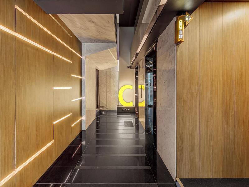 CHECK Inn Taipei Xinyi image