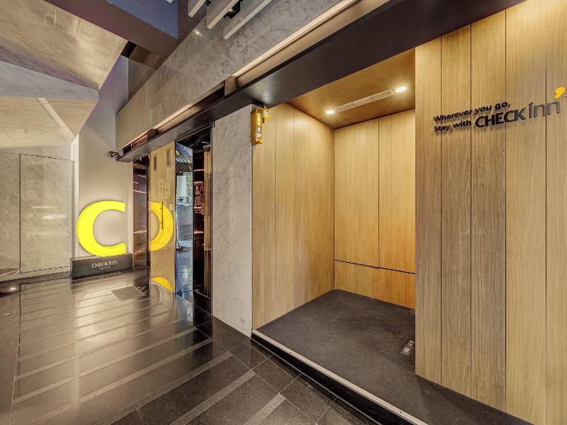 CHECK Inn Taipei Xinyi image