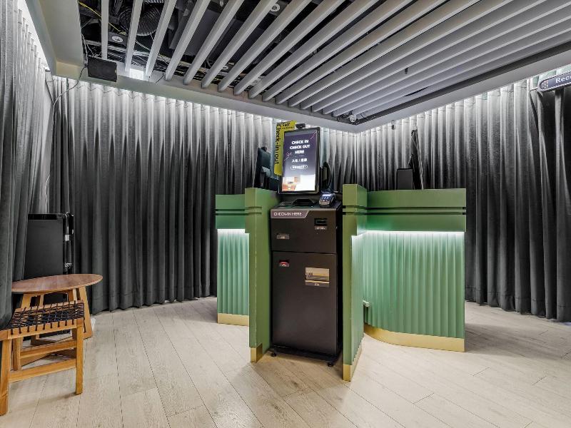 CHECK Inn Taipei Xinyi image