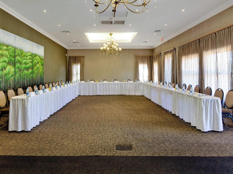 Protea Hotel Bloemfontein Willow Lake image