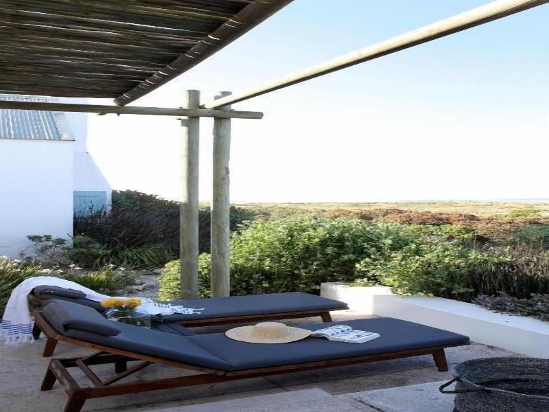 Strandloper Ocean Lodge