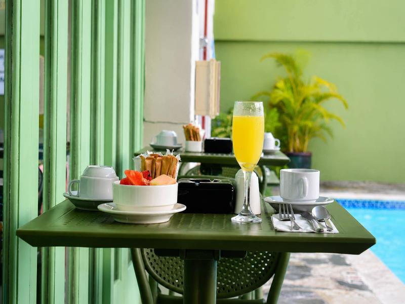 Radisson Santo Domingo image
