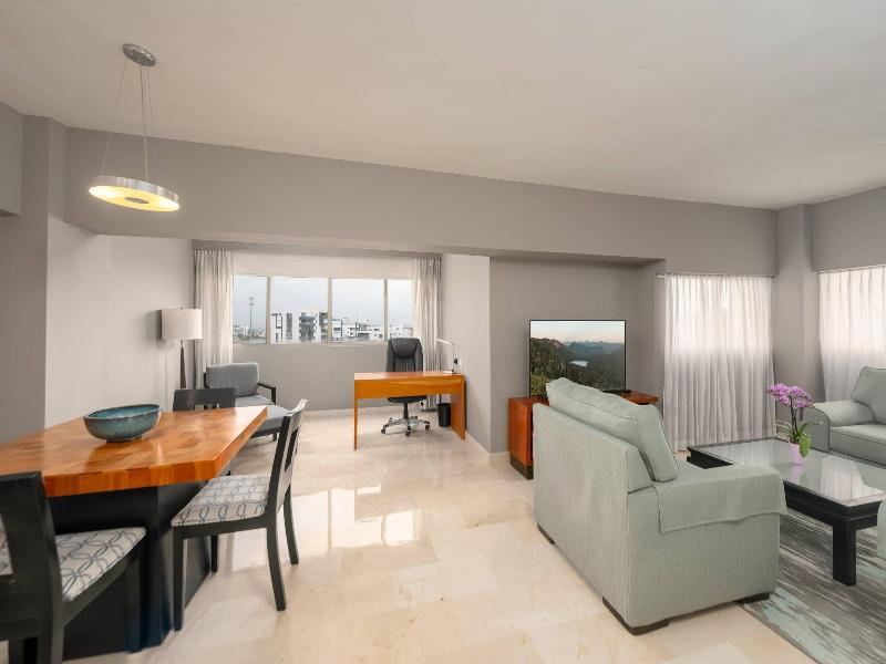 Radisson Santo Domingo image