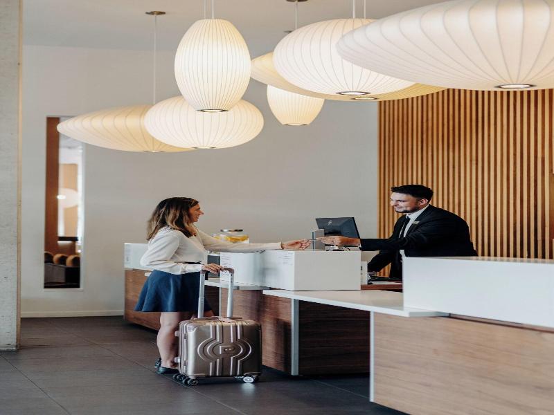 Courtyard By Marriott Montpellier image