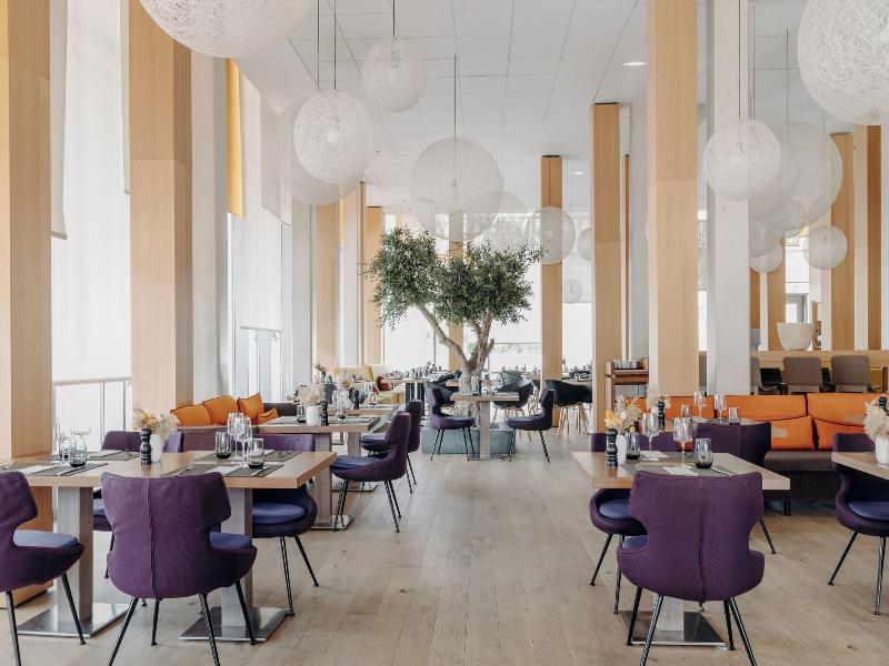 Courtyard By Marriott Montpellier image