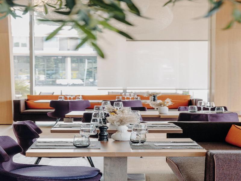 Courtyard By Marriott Montpellier image