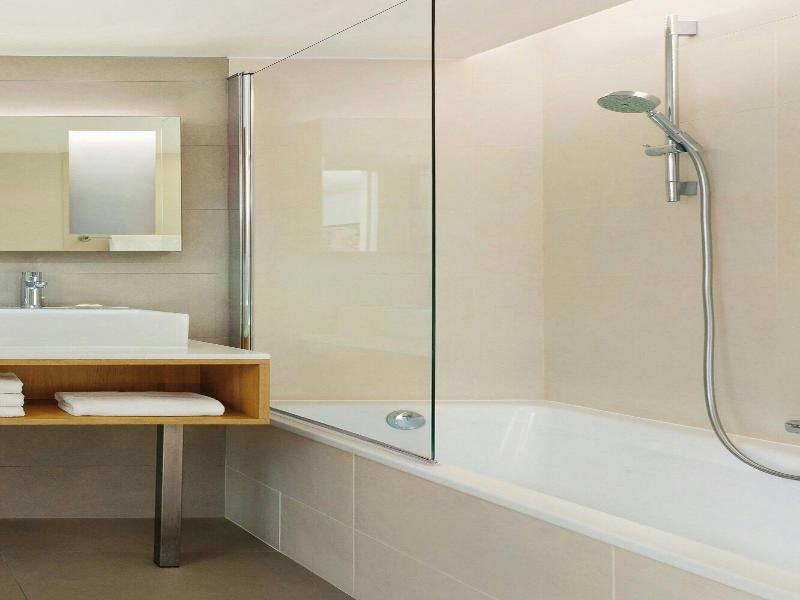 Courtyard By Marriott Montpellier image