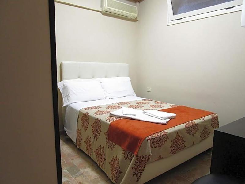 Hotel Nelton image