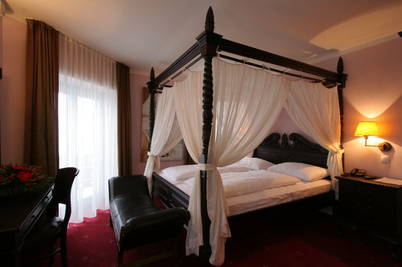 Hotel Risnjak image