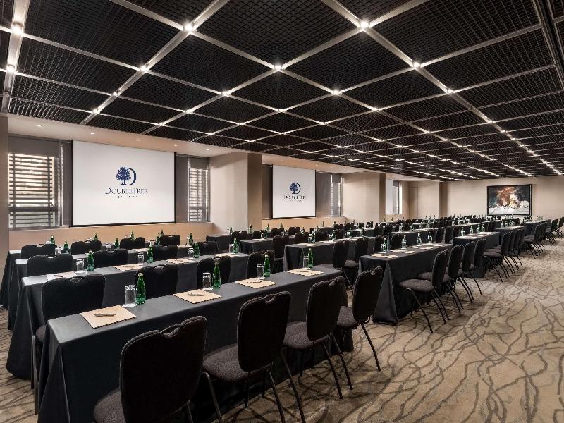 DoubleTree by Hilton Lima Miraflores El Pardo image