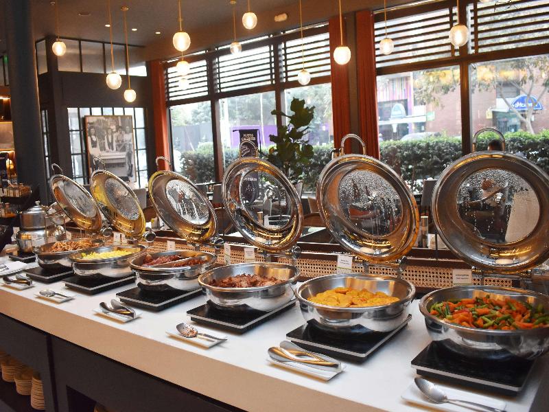 DoubleTree by Hilton Lima Miraflores El Pardo image