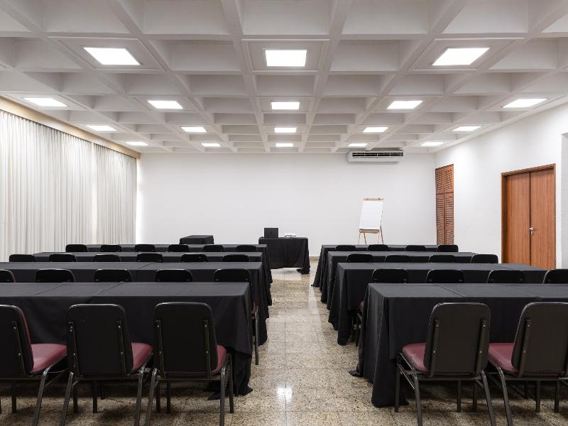 Hotel Dan Inn Uberaba & Convenções By Nacional Inn image