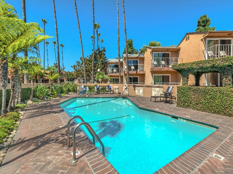 Best Western Pine Tree Motel image