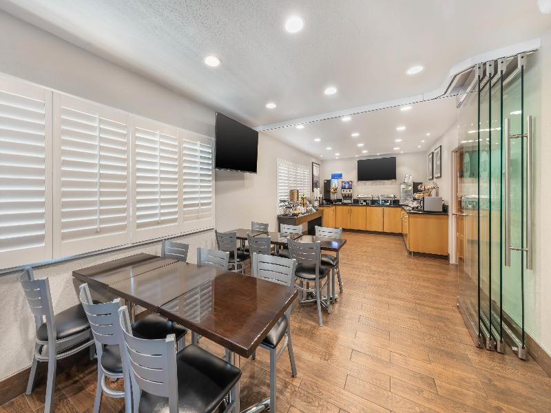 Best Western Pine Tree Motel image