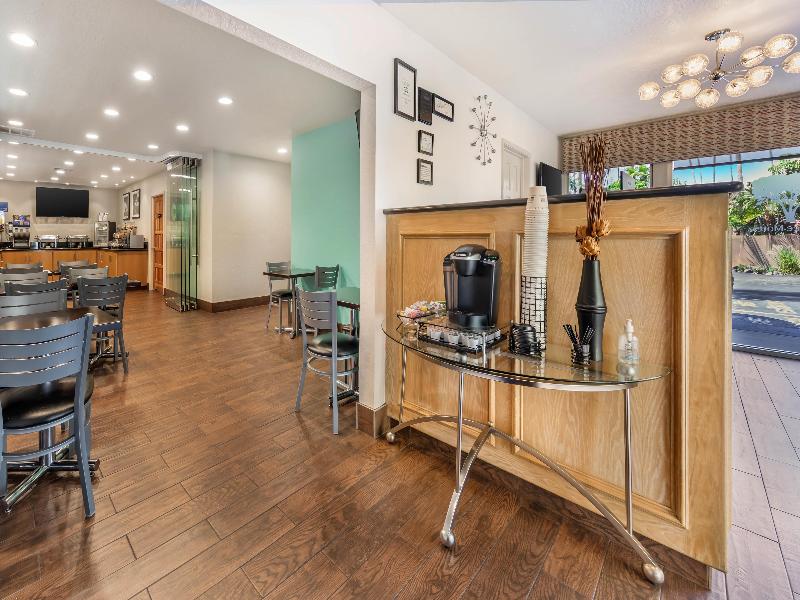 Best Western Pine Tree Motel image