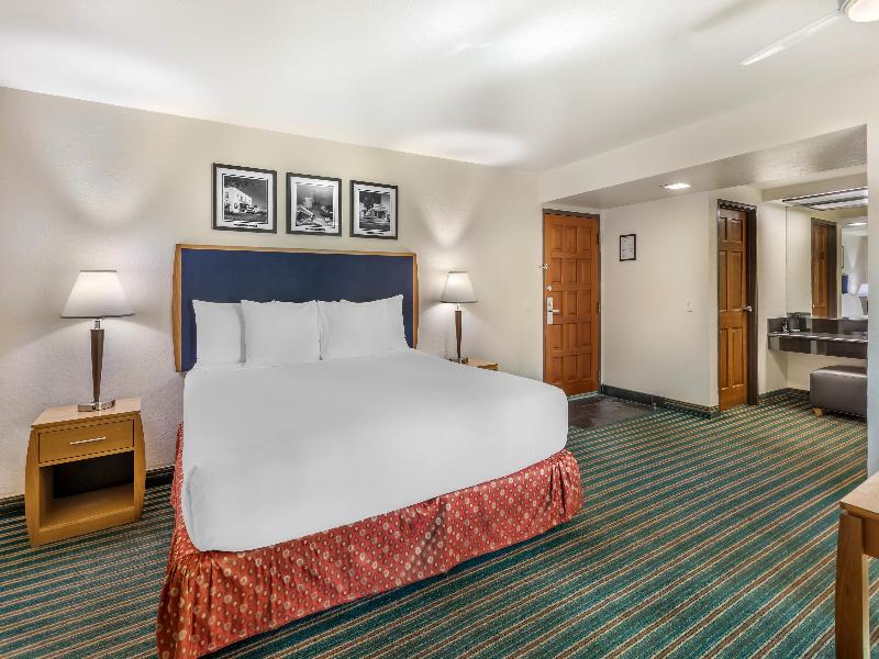 Best Western Pine Tree Motel image