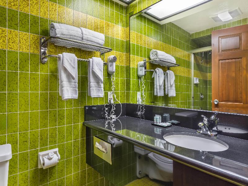 Best Western Pine Tree Motel image
