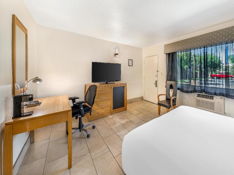 Best Western Pine Tree Motel image
