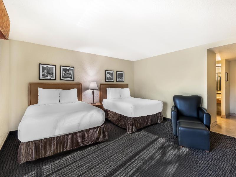 Best Western Pine Tree Motel image