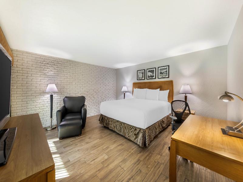 Best Western Pine Tree Motel image