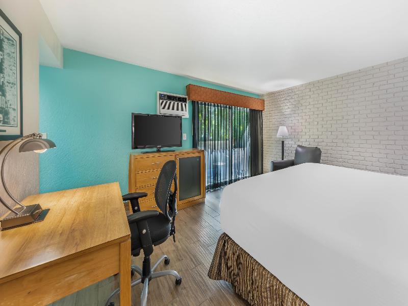Best Western Pine Tree Motel image