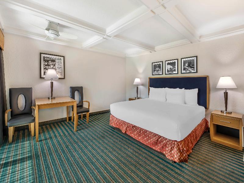 Best Western Pine Tree Motel image