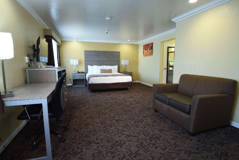 Best Western Hanford Inn image