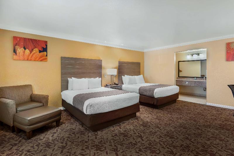 Best Western Hanford Inn image