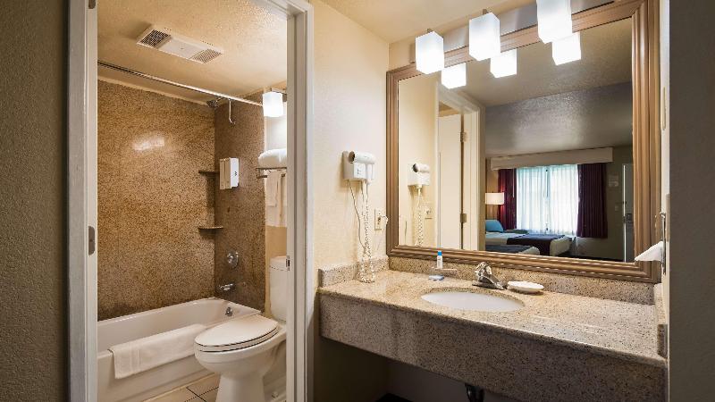 Best Western Heritage Inn image