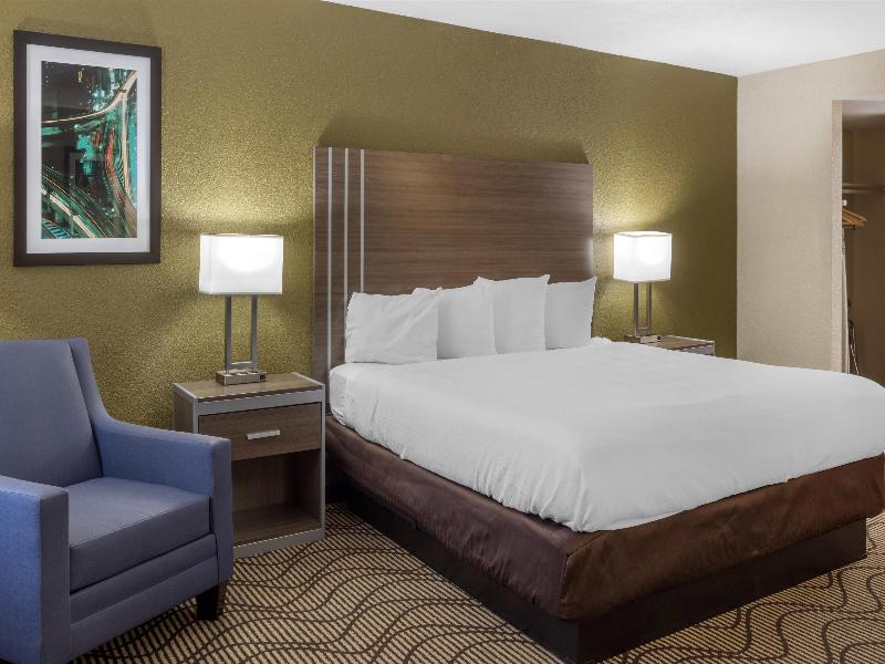 Best Western Heritage Inn image