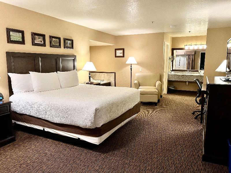 Best Western Country Inn image