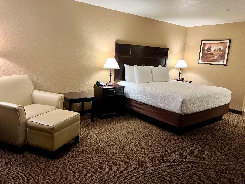 Best Western Country Inn image