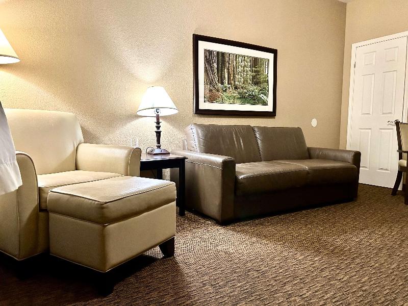 Best Western Country Inn image