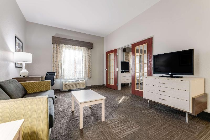Best Western Auburndale Inn & Suites image