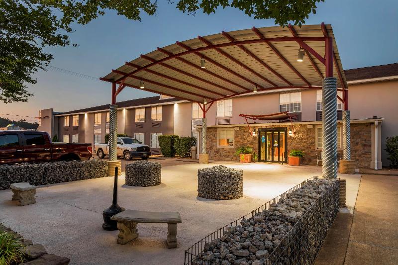 Best Western Natchitoches Inn image