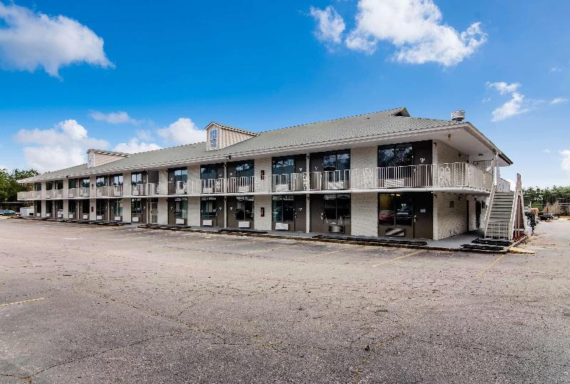 Motel 6 Lagrange, Ga — general view
