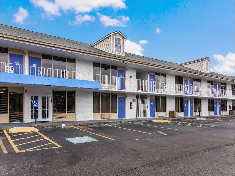 Motel 6 Lagrange, Ga — general view