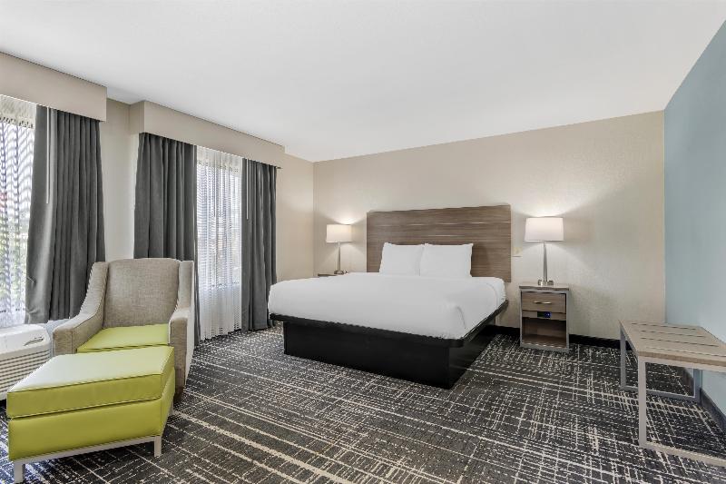 Best Western Commerce Inn image