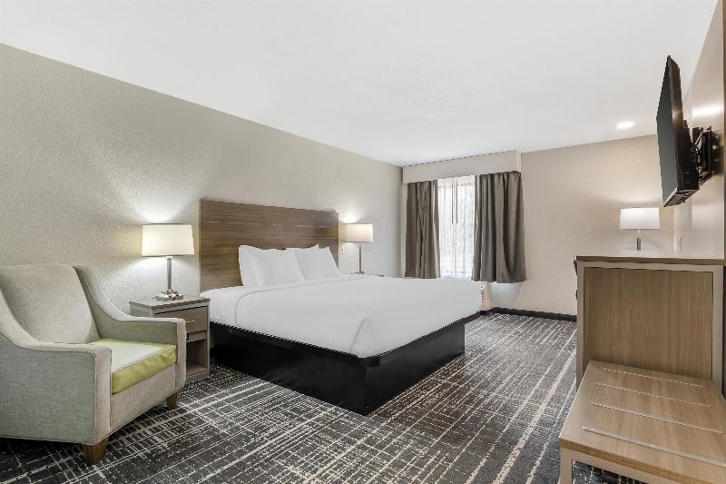 Best Western Commerce Inn image