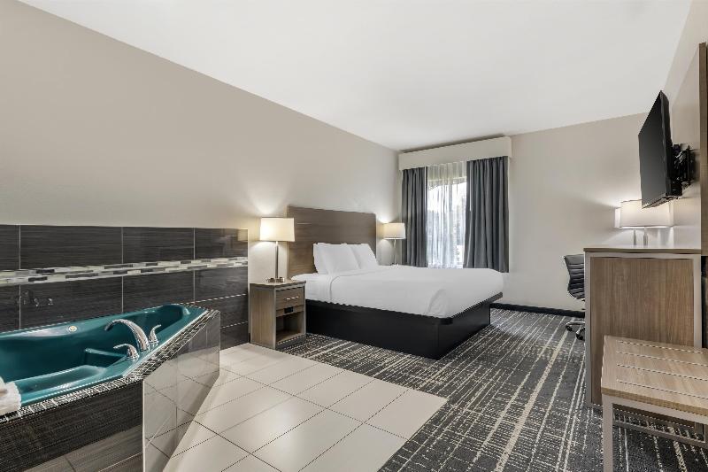 Best Western Commerce Inn image