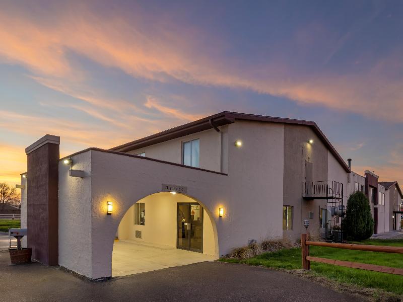 Best Western La Grande Hacienda image 7