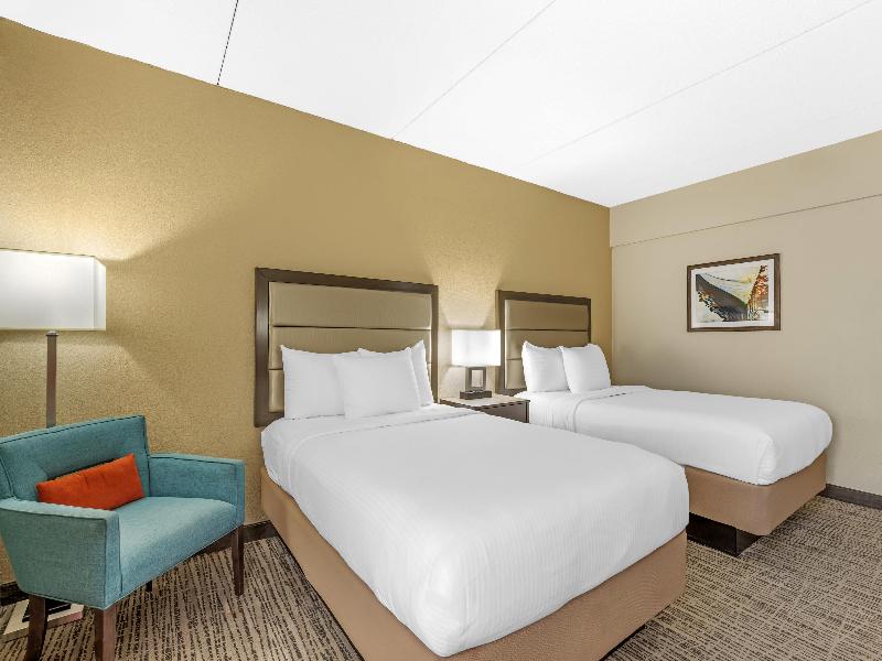 Best Western Holiday Lodge image